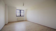 Schlafzimmer Gro�z�gige 2-Zimmerwohnung im denkmalgesch�tzten Altbau im bevorzugten Stadtteil Dresden-Striesen