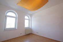 Kinderzimmer RE/MAX - Gem�tliche, frisch renovierte 3-Zimmer-Dachgeschosswohnung in Dresden L�btau-S�d