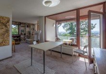 Wohnen und Arbeiten im Obergeschoss Ihr Traumhaus (ca. 178 m�) am Elbhang**f�r bis zu 3 Parteien durch m�gliche Erweiterung um 140 m�