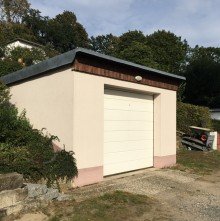 Garage 2, daneben Schr�gaufzug zum Haus f�r den Lastentransport Ihr Traumhaus (ca. 178 m�) am Elbhang**f�r bis zu 3 Parteien durch m�gliche Erweiterung um 140 m�