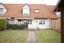 Hausansicht Garten RE/MAX **H�bsches Reihenmittelhaus f�r Familien**Top gepflegt**sofort einzugsbereit++