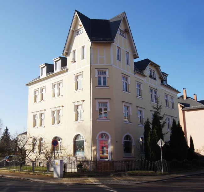 Hausansicht Wohnung Radebeul