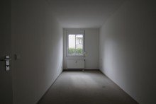 Schlafzimmer 2 Raum-Wohnung (55 m�) in Mei�en-C�lln**Terrasse+Privatgarten**TG-Stellplatz**Aufzug**altersgerecht