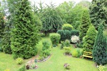 gro�z�gige Gartenanlage Historischer Vierseithof**10%  Rendite**605 m� Wohnfl�che**1.400 m� Ausbaureserve**4.080 m� Grund