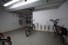 Fahrradkeller 2 Raum-Wohnung (55 m�) in Mei�en-C�lln**Terrasse+Privatgarten**TG-Stellplatz**Aufzug**altersgerecht