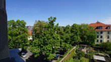 Ausblick Gro�z�gige 2-Zimmerwohnung im denkmalgesch�tzten Altbau im bevorzugten Stadtteil Dresden-Striesen