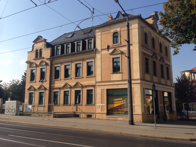 Hausansicht (S�d-Ost) Erdgeschosswohnung Dresden