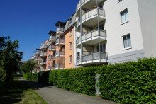Lage der Wohnung im gr�nen Innenhof 2 Raum-Wohnung (55 m�) in Mei�en-C�lln**Terrasse+Privatgarten**TG-Stellplatz**Aufzug**altersgerecht