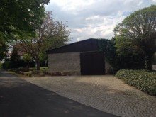 Stellpl�tze Historischer Vierseithof**10%  Rendite**605 m� Wohnfl�che**1.400 m� Ausbaureserve**4.080 m� Grund