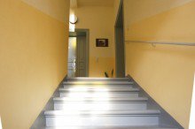 Treppenhaus Attraktive Kapitalanlage mit Einbauk�che, Parkett und Altbaucharme