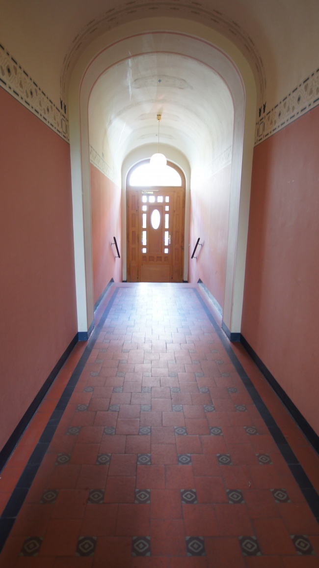 Hauseingang Wohnung Dresden / Laubegast