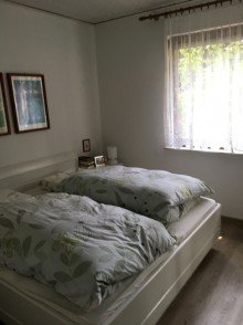 Schlafen im Untergeschoss Ihr Traumhaus (ca. 178 m�) am Elbhang**f�r bis zu 3 Parteien durch m�gliche Erweiterung um 140 m�